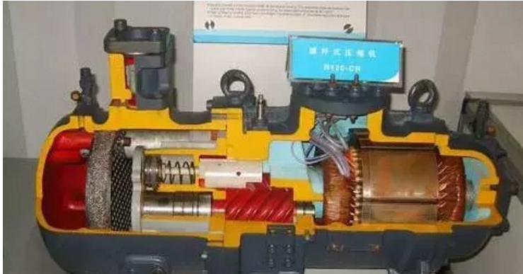 如(ru)何解(jie)決工(gong)業(ye)冷水機産生(sheng)水流(liu)不(bu)夠的(de)故(gu)障(zhang)